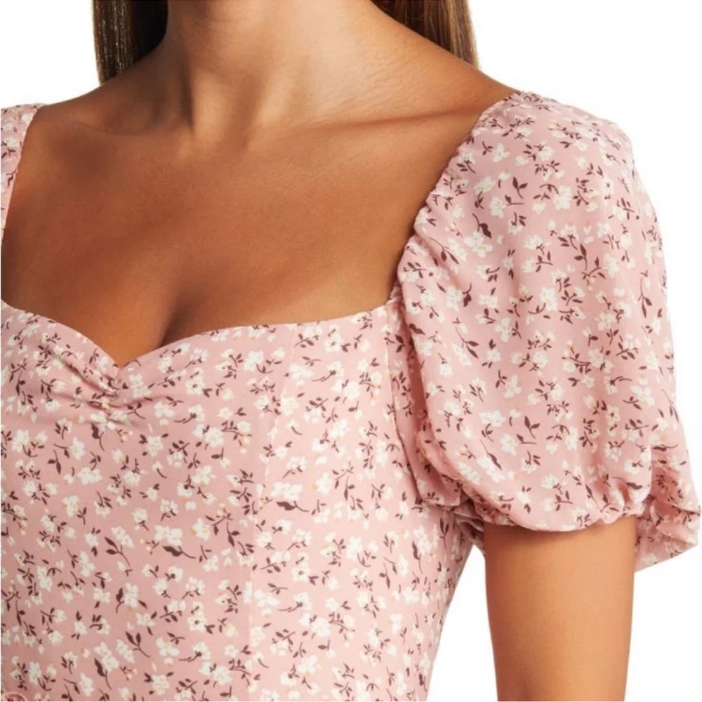 Wayf Ruffle Dress - Picture 1 of 5